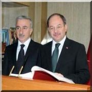 SAĞLIK BAKANI TAM GÜN YASASINA KARŞI ÇIKANLARA KIZDI