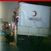 TÜRK KIZILAY INDAN GAZZE YE 5 TIR YARDIM