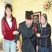 İŞTE SON KAHRAMAN