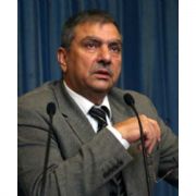 FLAŞ..FLAŞ...FLAŞ... GÖKSEL KÜÇÜKALİ AKP DEN İSTİFA ETTİ