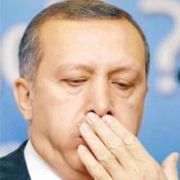  LİDER ÖLDÜ DESİNLER, GELEN PARTİYİ SAHİPLENSİN 