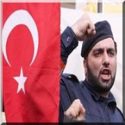 TEKEL İŞÇİLERİNİN YİĞİTÇE DİRENİŞİ SÜRÜYOR