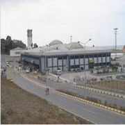 ASKER TAŞIYAN BM UÇAĞI TRABZON A ACİL İNİŞ YAPTI