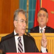  BAŞBAKAN AŞI OLMUYORSA VATANDAŞ NİYE OLSUN 