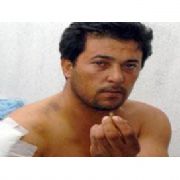 YEDİ KURŞUN YEDİ TURP GİBİ AYAKTA