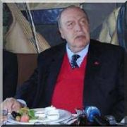 OKUYAN:  ARINÇ DEMOKRASİNİN IRZINA GEÇTİ  