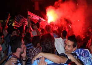 ADANA DA ŞAMPİYONLUK COŞKUSU
