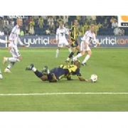 FENER İLK YARIDA İŞİ BİTİRDİ 2-0 (İLK YARI SONUCU)