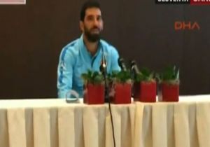 Bir Skandal da Arda Turan dan
