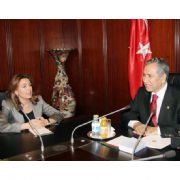 ARINÇ-TÜSİAD CUMHURBAŞKANLIĞI TARTIŞMASI