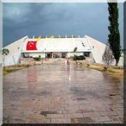 ADI AKM OLAN HER YERİ YIKIN!
