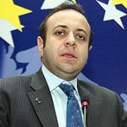  BU TÜRKİYE YE HAKARETTİR 