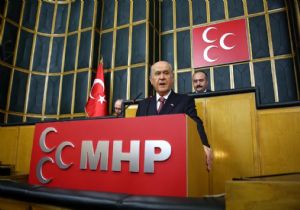 Bahçeli den CHP ye HDP Tepkisi