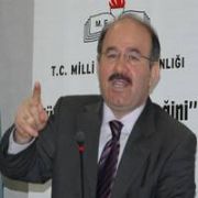 BAKAN ÇELİK İ KIZDIRAN YAZI