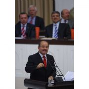 BAKAN ÇELİK HAKKINDAKİ GENSORU ÖNERGESİ REDDEDİLDİ