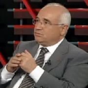 BAKAN ÇİÇEK TEN, TARAF YAZARINA FIRÇA!