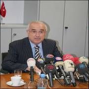 YARGIDAKİ KRİZ BİTTİ, SEÇİM 15 NİSAN DA