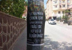 Ankara da  Eşcinselleri Öldürün Afişlerİ