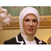 EMİNE ERDOĞANI REDDETTİ