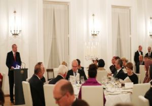 Erdoğan dan Almanya da Steinmeier eTepki