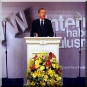 İNTERNET TEKİ YORUMLAR KATİL EDER 