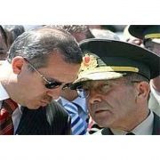 ÖZKÖK PAŞA EMEKLİYE SEVKEDİLECEK