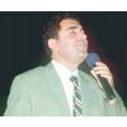 ESKİ VEKİL TÜRKÜCÜ OLDU!