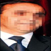 TACİZLE SUÇLANAN POLİS MÜDÜRÜ SIR OLDU!