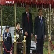 TOP ATIŞLARI OBAMA NIN ÖDÜNÜ PATLATTI