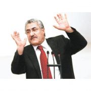 AP Lİ BAKANDAN, ASKERE MEKTUP