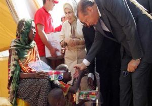 ELEŞTİRENLERE  SOMALİ DEN SESLENDİ