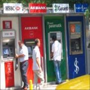 ORTAK ATM LERDE EN UCUZ HANGİSİ?