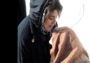 LEYLA ZANA,GÖZYAŞLARINI TUTAMADI!