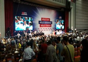 FLAŞ.. İŞTE CHP NİN YENİ VİTRİNİ