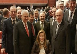Mecliste Ak Parti-MHP Dostluğu