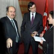 İNGİLİZCE ÖĞRETMENLERİ İNGİLİZCEDEN SIFIR ÇEKTİ