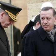 ERDOĞAN, BAŞBUĞ İLE DAHA SIK GÖRÜŞME KARARI ALDI 