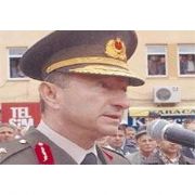 GENERAL DEN ABD, AB VE ERMENİSTAN A ÖFKE
