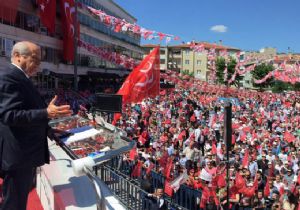 Bahçeli:İlk kez ezik bir Başbakan gördük