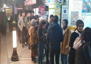 Üniversitelilere Kötü Haber
