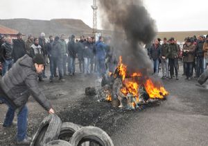 İşten Çıkarılan Maden İşçileri Direnişte