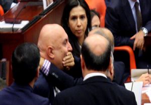 Meclis te Hendek Kavgası!