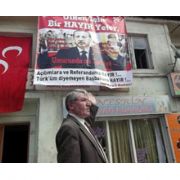 MHP NİN PANKARTINA İZİN YOK