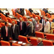 VEKİLLER OLAĞANÜSTÜ İKİ GÜN TOPLANABİLDİ!
