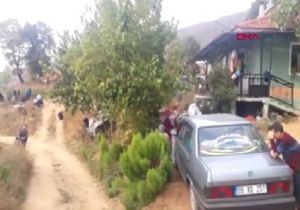İzmir de 4 Kişilik Aile Ölü Bulundu!