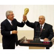YSK, SARIMSAKÇI VEKİLİ DE VETO ETTİ