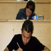 MÜJDE, BAŞARISIZ ÖĞRENCİLERE AF ÇIKTI