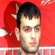 BAYRAKLI FOTOĞRAFA BAKANLIK İNCELEMESİ