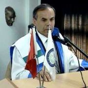 YEMEĞİ 5 KURUŞ UCUZ VEREN REKTÖRE 27 BİN TL ZİMMET