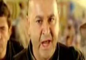 ŞAFAK SEZER, EKŞİ SÖZLÜK OFİSİNİ BASTI